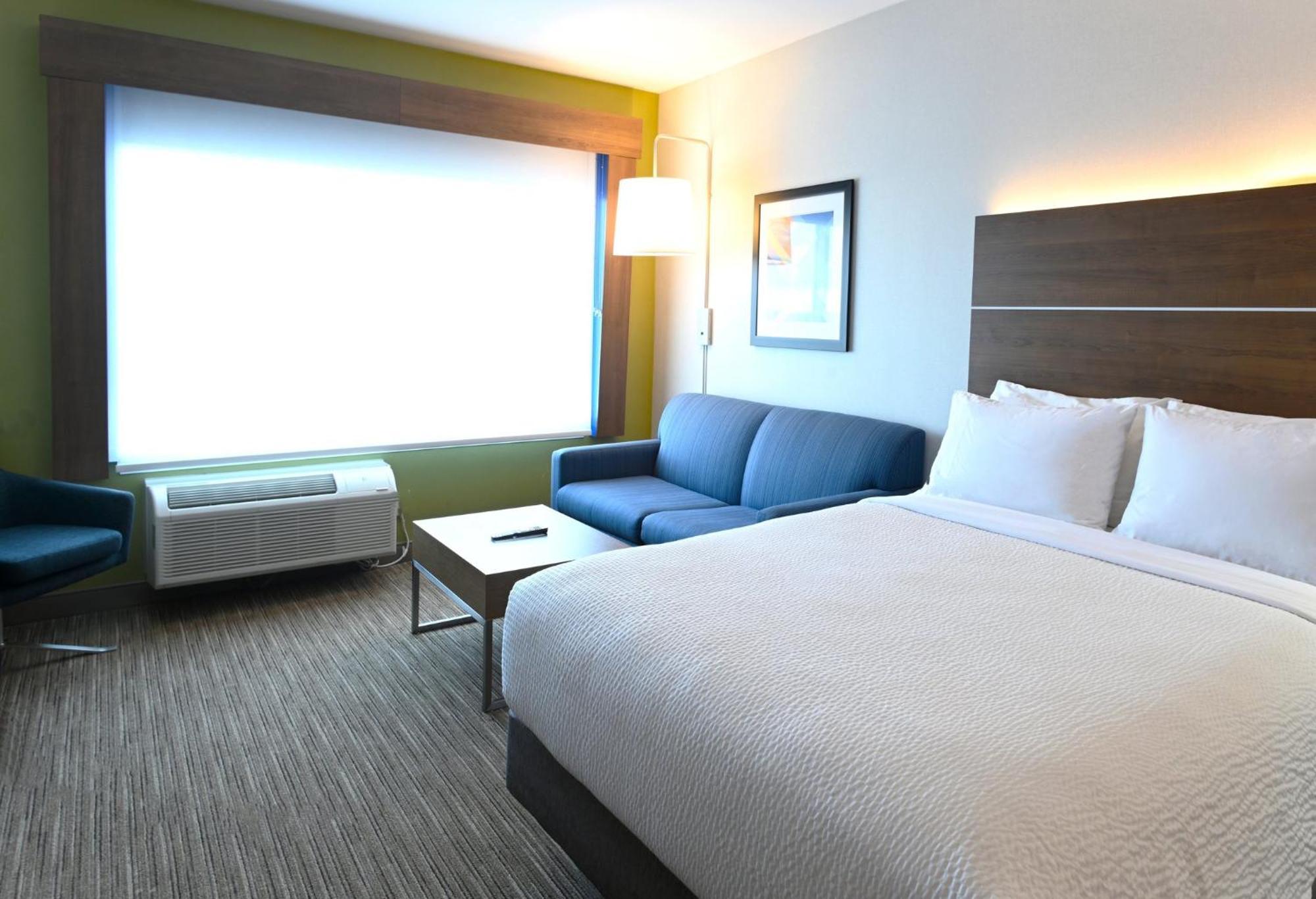Holiday Inn Express & Suites - Aurora By Ihg Exterior foto